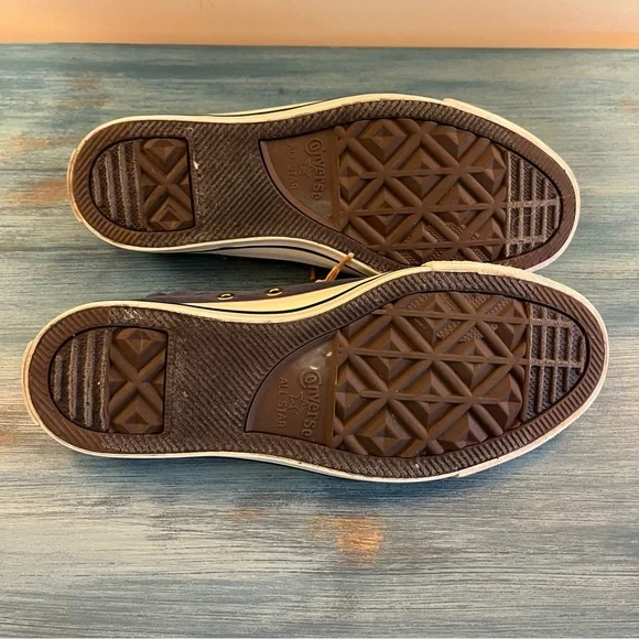 Converse Chuck Taylor All Star Navy Sneakers with Red Trim - Picture 8 of 9